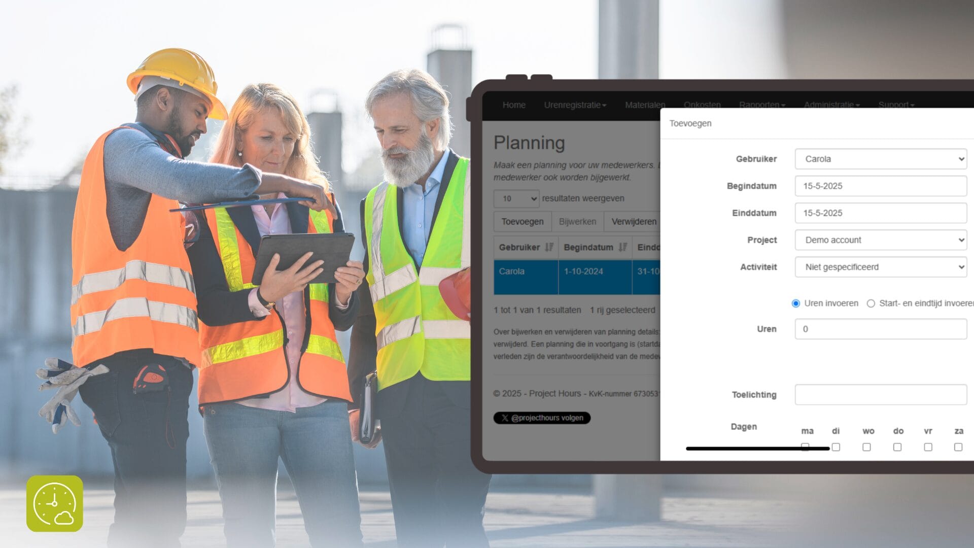 Medewerkers doen hun urenregistratie voor de bouw op locatie met mobiele app, plus een mock-up van Project Hours als software.